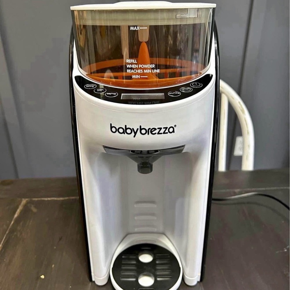 Baby Brezza Formula Dispenser